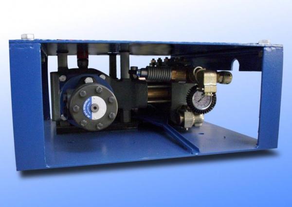 zespol-pompowy-wodny-typu-zpw-z-nap-hydr-w-klatce-03